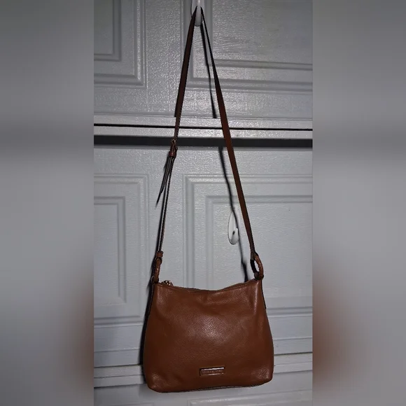 Michael Kors Tan Leather Shoulder Bag - Picture 2 of 9